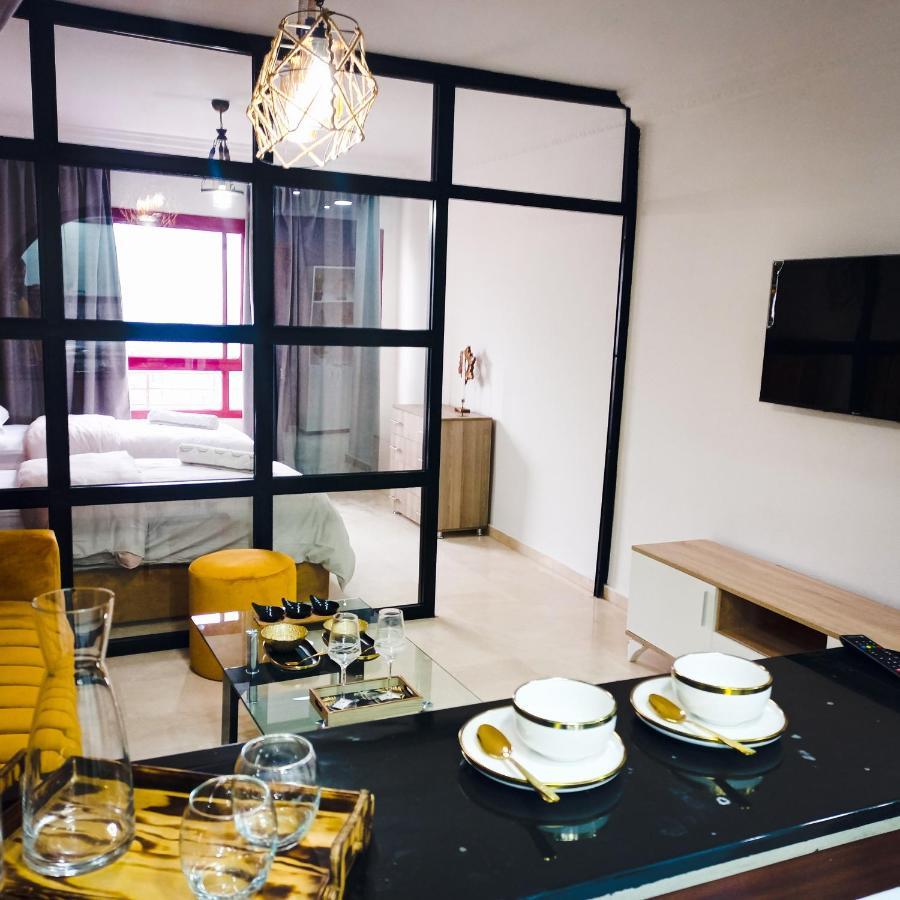 Nouveau Appartement Au Plein Centre-Ville En Face Hilton Танжер Экстерьер фото