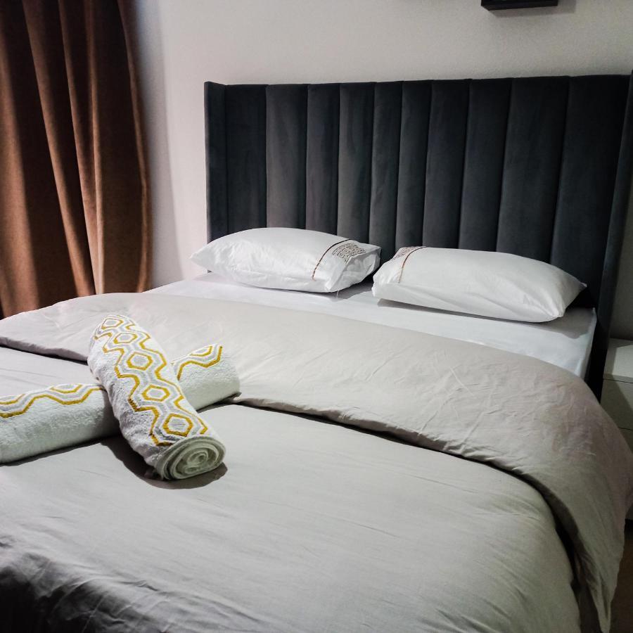 Nouveau Appartement Au Plein Centre-Ville En Face Hilton Танжер Экстерьер фото