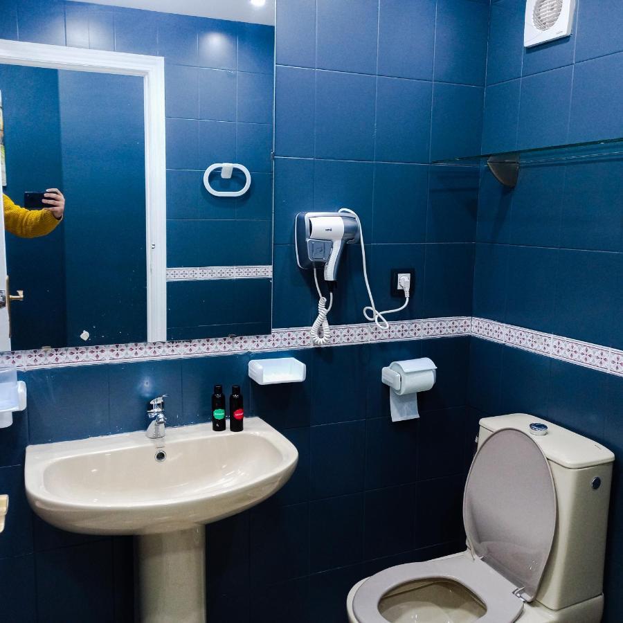 Nouveau Appartement Au Plein Centre-Ville En Face Hilton Танжер Экстерьер фото
